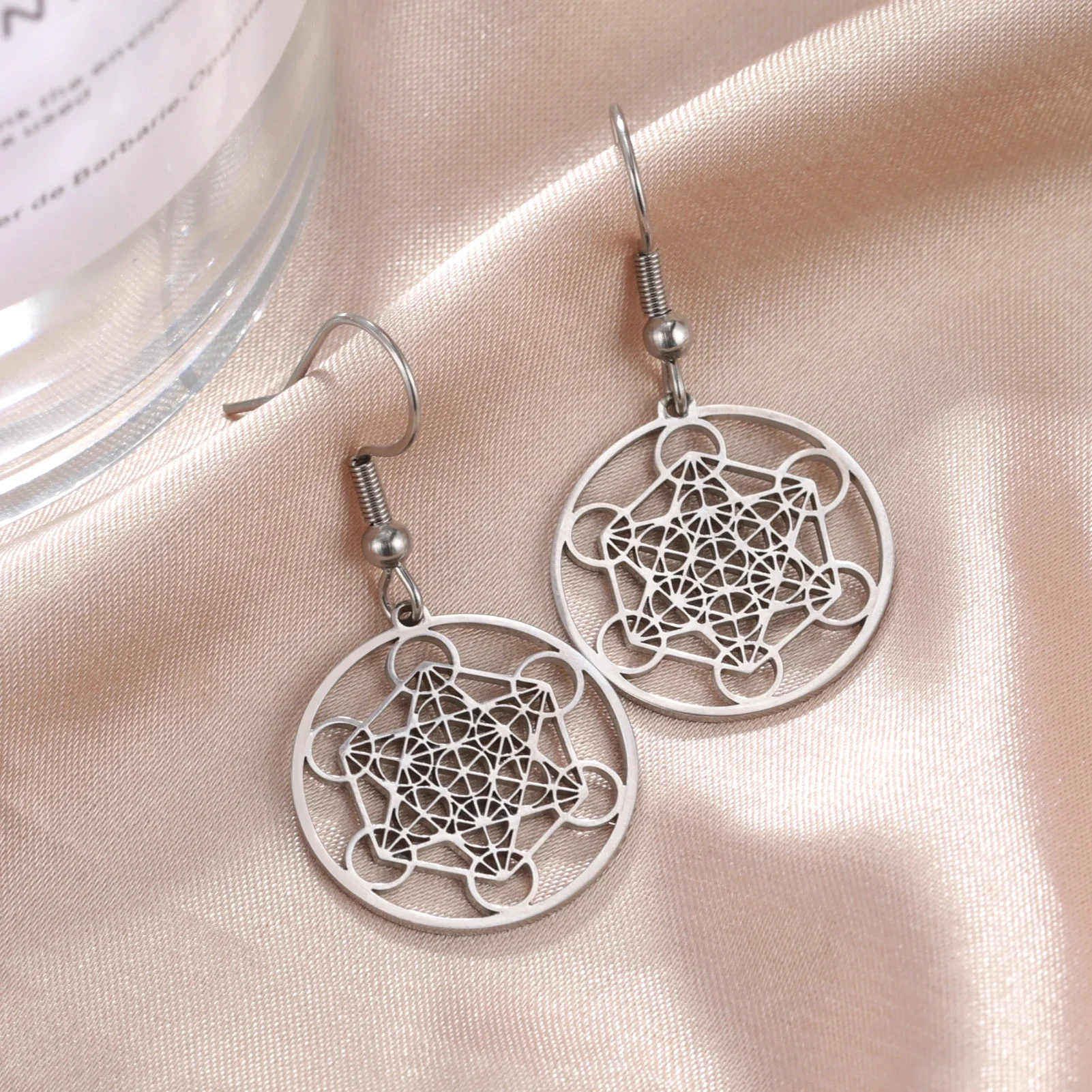 Skyrim Metatron Cube Dangle Earring for Women Stainless Steel Amulet Sacred Geometry Drop Earrings Spiritual Jewelry 2025 - Image 4