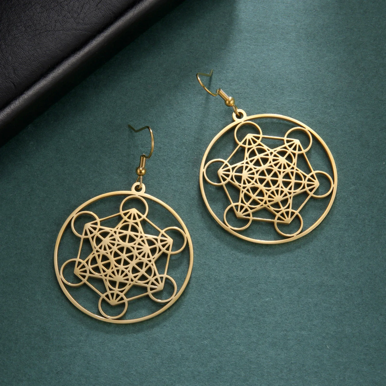 Skyrim Metatron Cube Dangle Earring for Women Stainless Steel Amulet Sacred Geometry Drop Earrings Spiritual Jewelry 2025 - Image 5