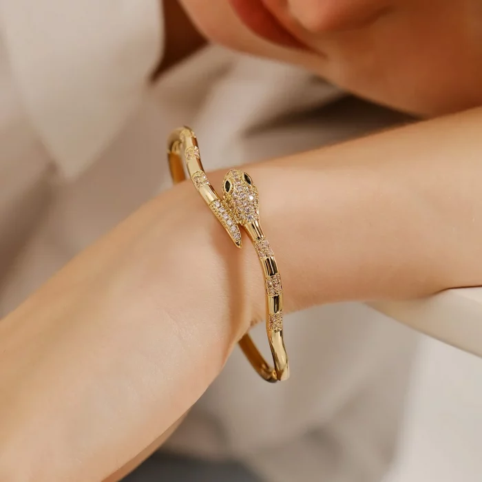 Golden Serpent Bangle | Brazalete Dorado Serpiente | Stainless Steel - Image 8