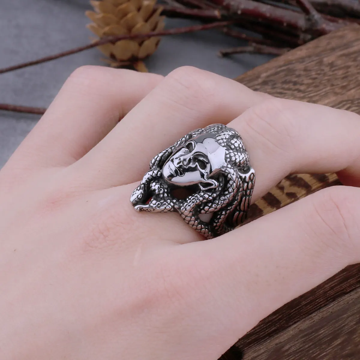 Medusa Ring Men and Women - Image 2