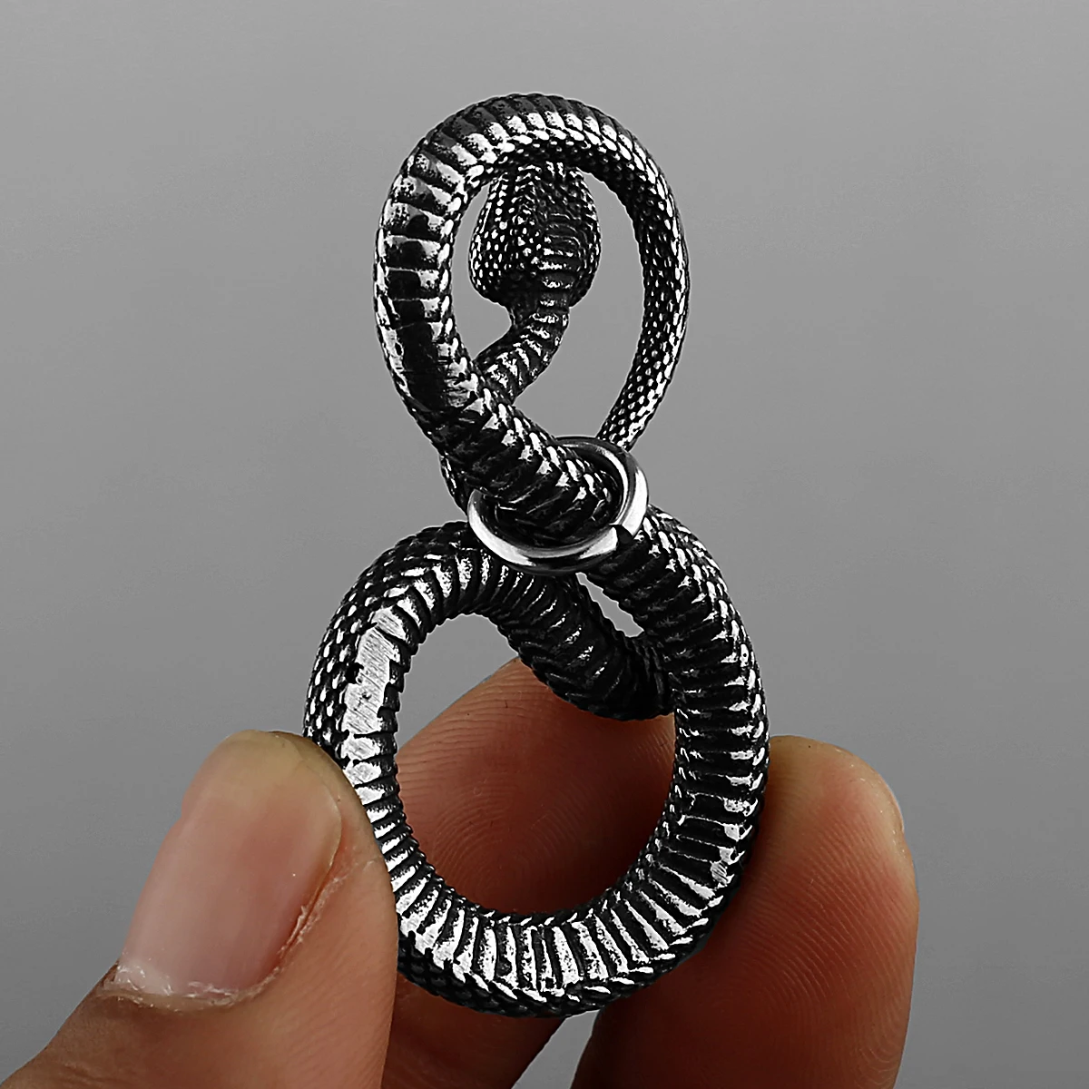 Gothic Serpent Pendant Necklace | Collar Colgante Gótico de Serpiente | Stainless Steel - Image 3