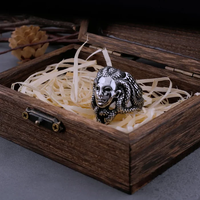 Medusa Ring Men and Women