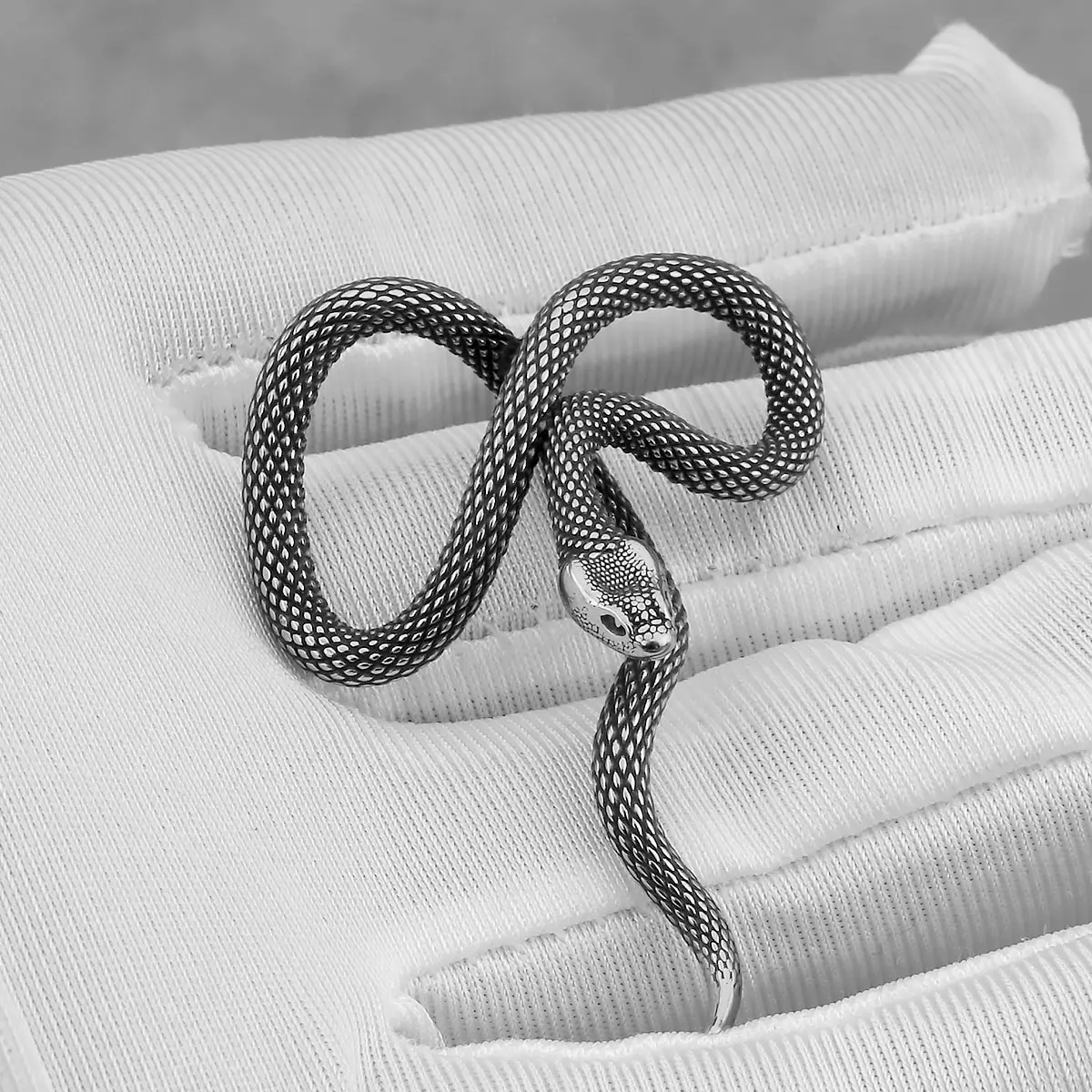Snake King Pendant Necklace | Collar Colgante Rey Serpiente | Stainless Steel Gothic Style - Image 6