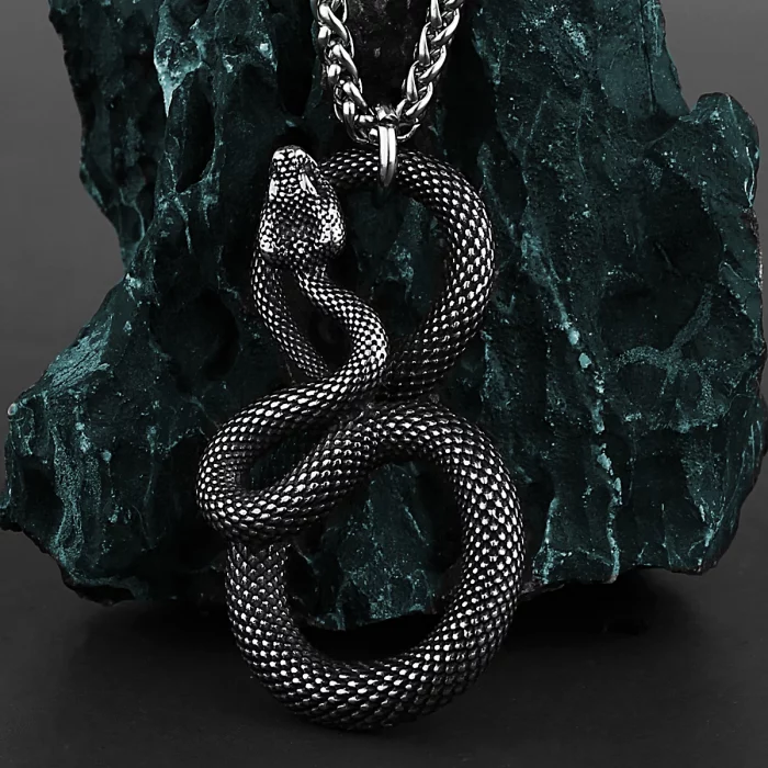 Gothic Serpent Pendant Necklace | Collar Colgante Gótico de Serpiente | Stainless Steel