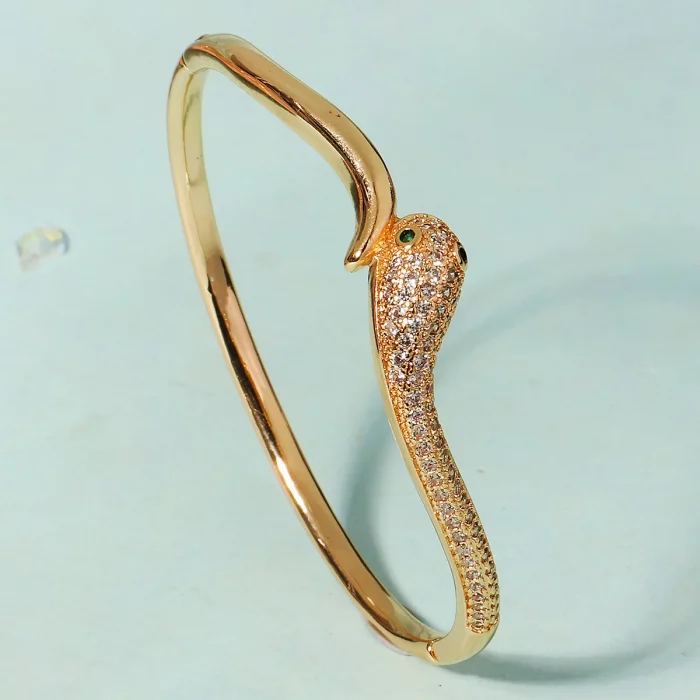 Golden Serpent Bangle | Brazalete Dorado Serpiente | Stainless Steel - Image 3